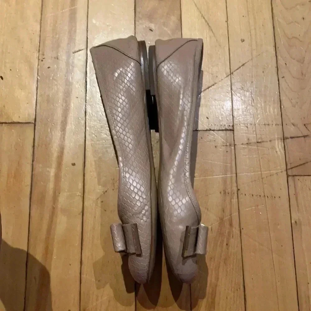 Michael Kors  flats - Picture 5 of 8